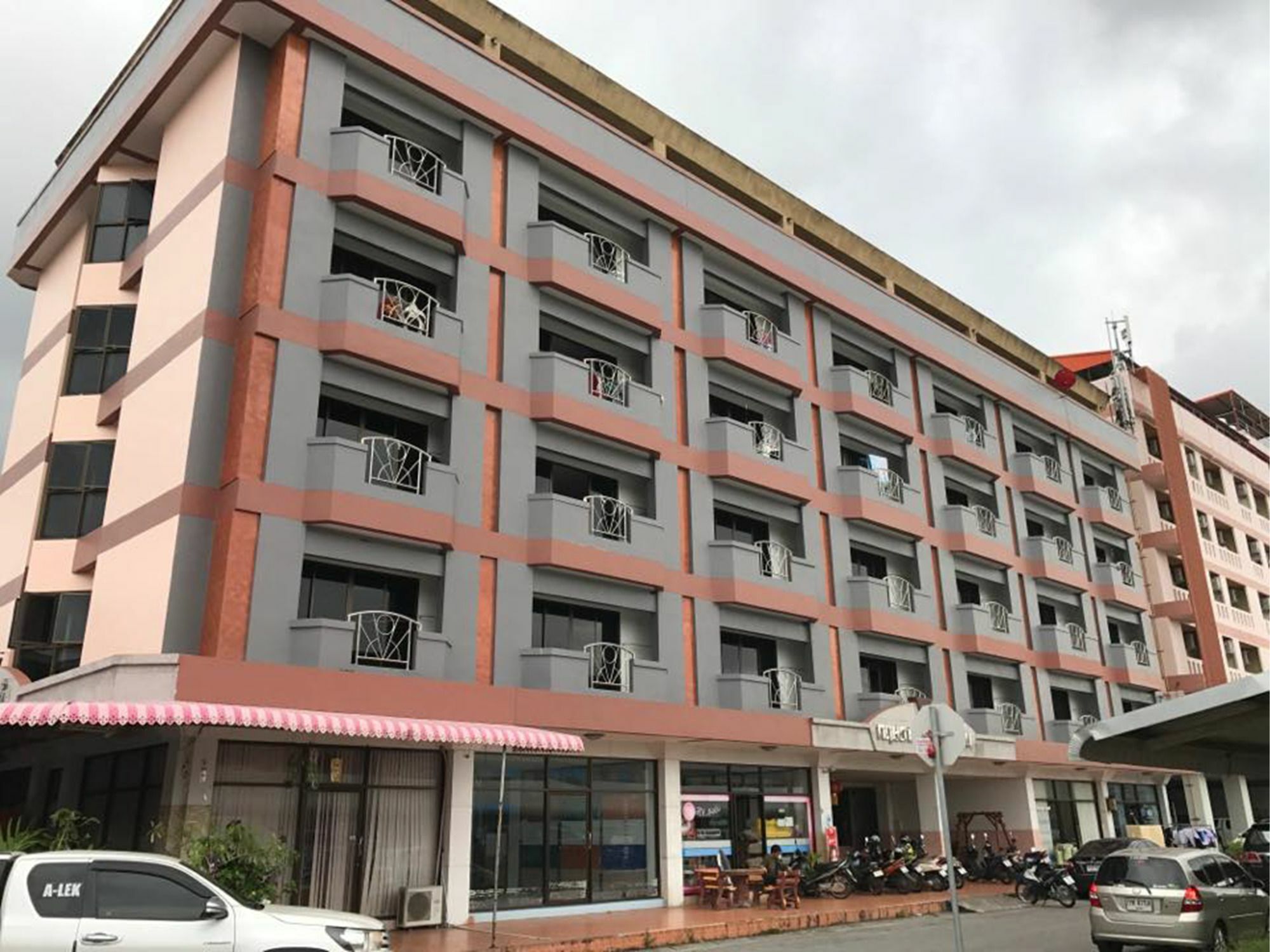 Kritsadanakorn Mansion Lägenhet Hat Yai Exteriör bild